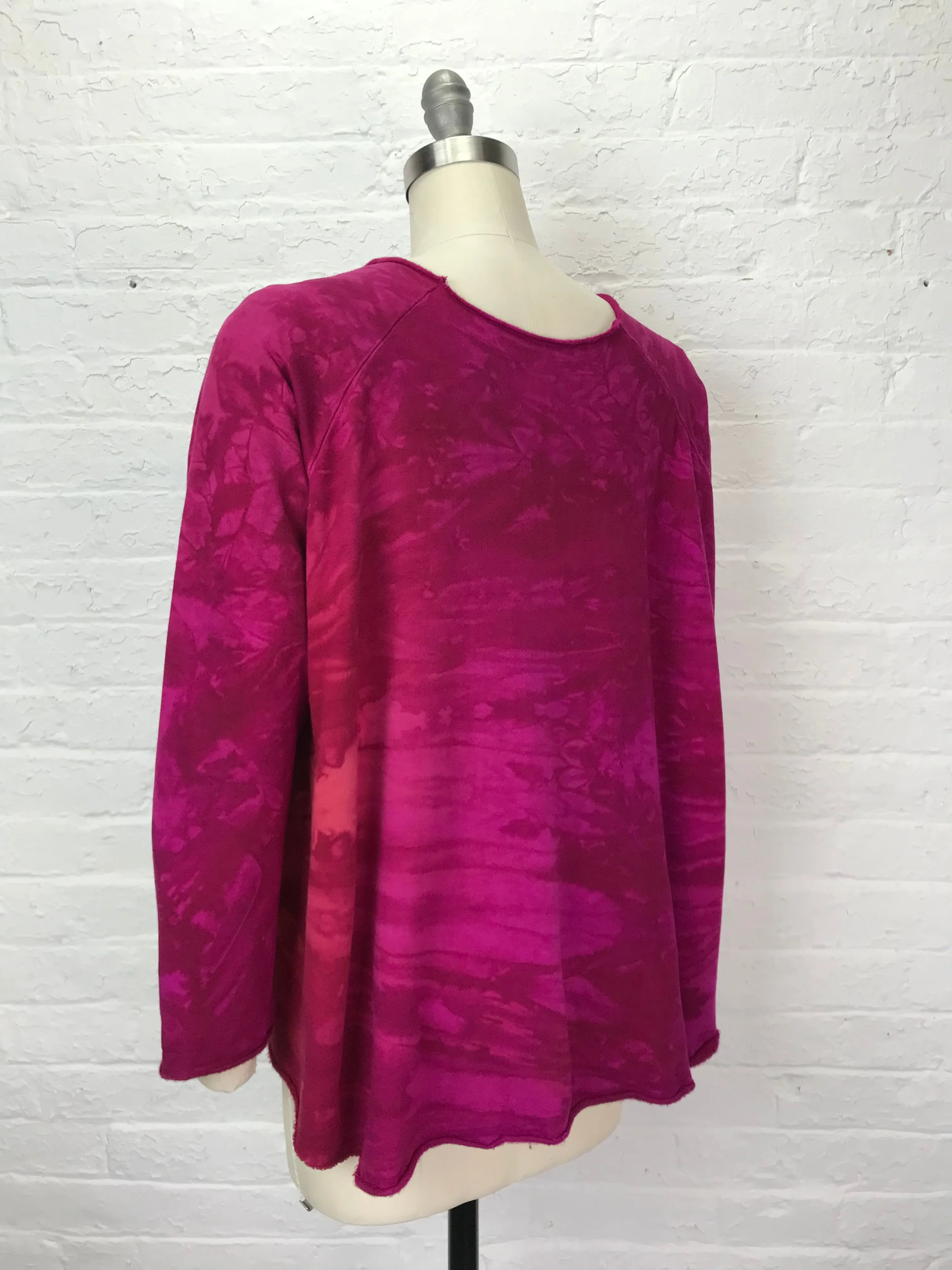 Fleece Raglan Sweatshirt in Golden Blossom - Medium