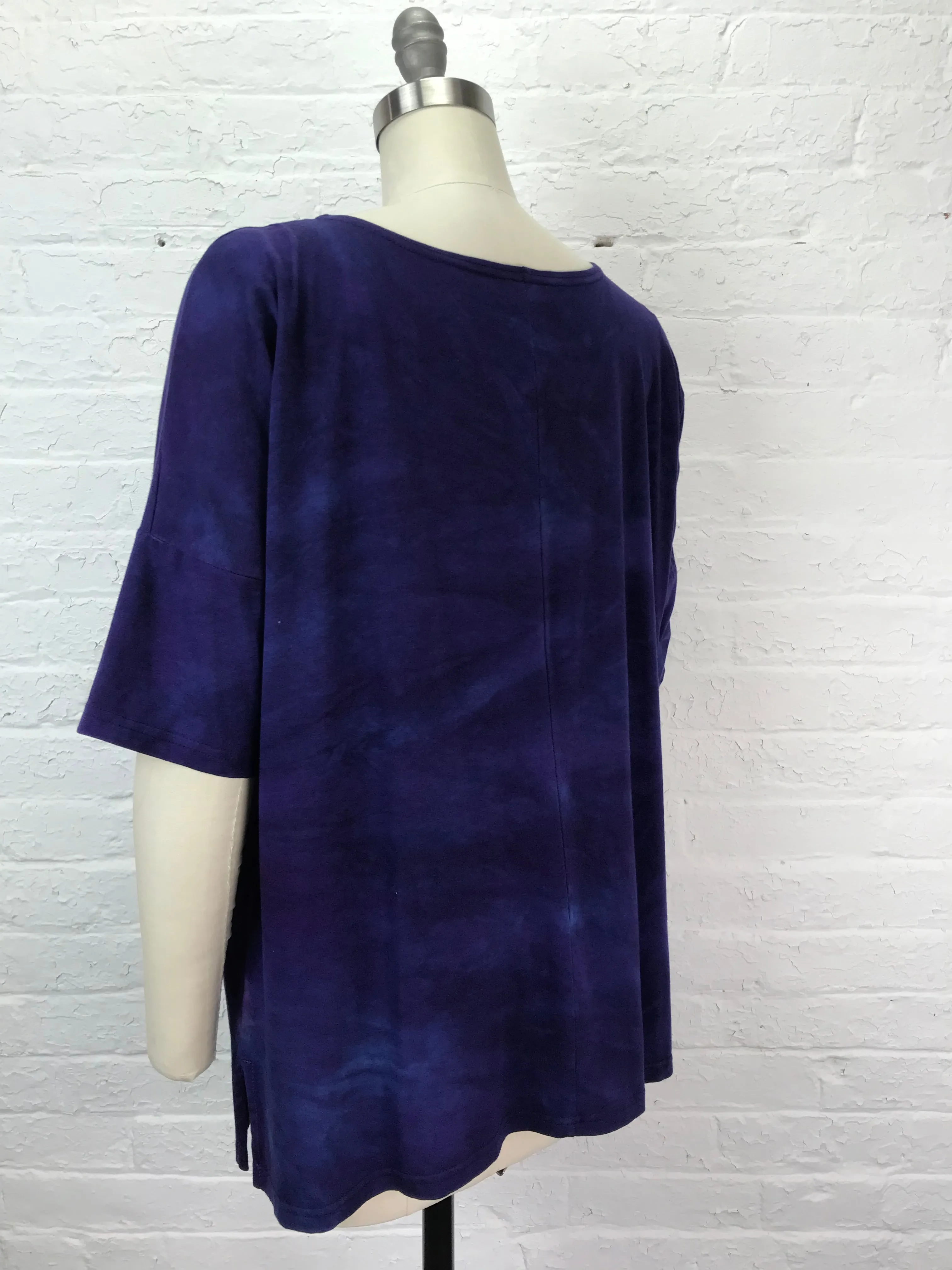 Grace Tunic in Amethyst Daisy