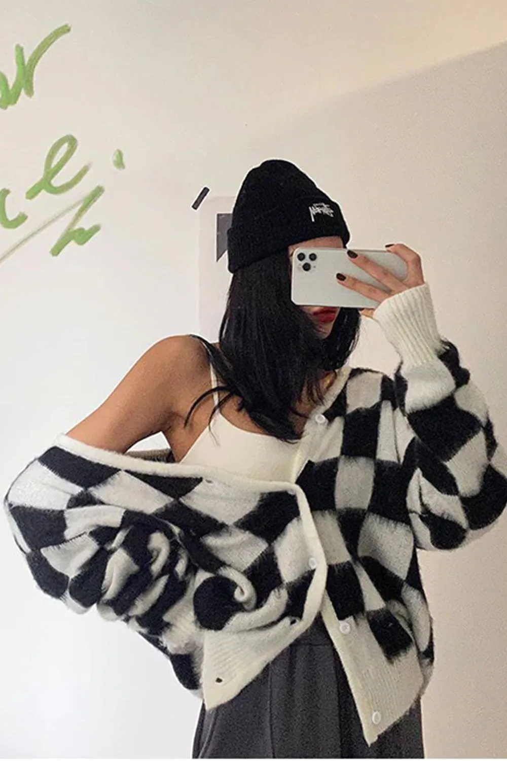Loose V-Neck Plaid Cardigan Sweater