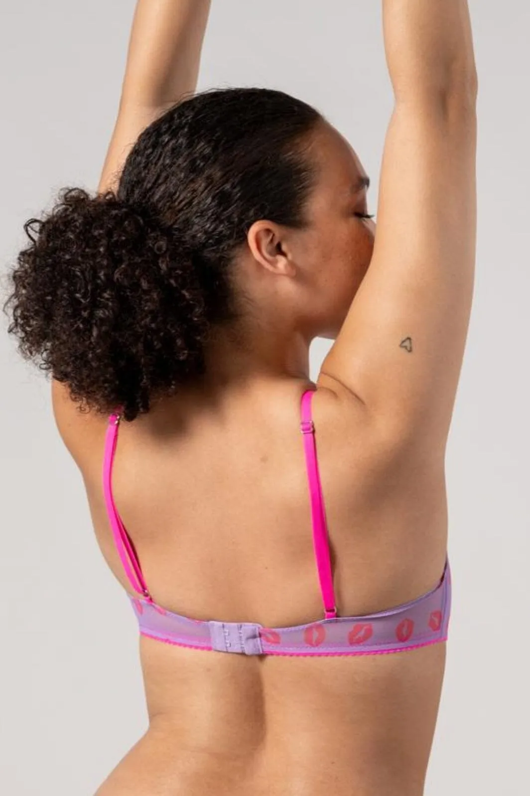 Understatement Underwear - Mesh V-Balconette - Electric Lilac/Neon Pink